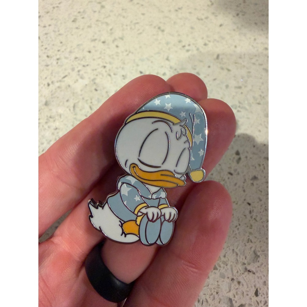 Disney Baby Donald Duck Sleeping Nightcap Silver Single Trading Pin